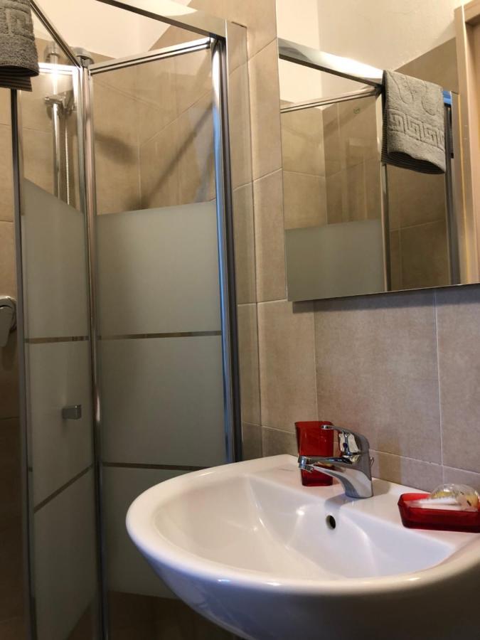 Villa Sapi Arcisate Bagian luar foto
